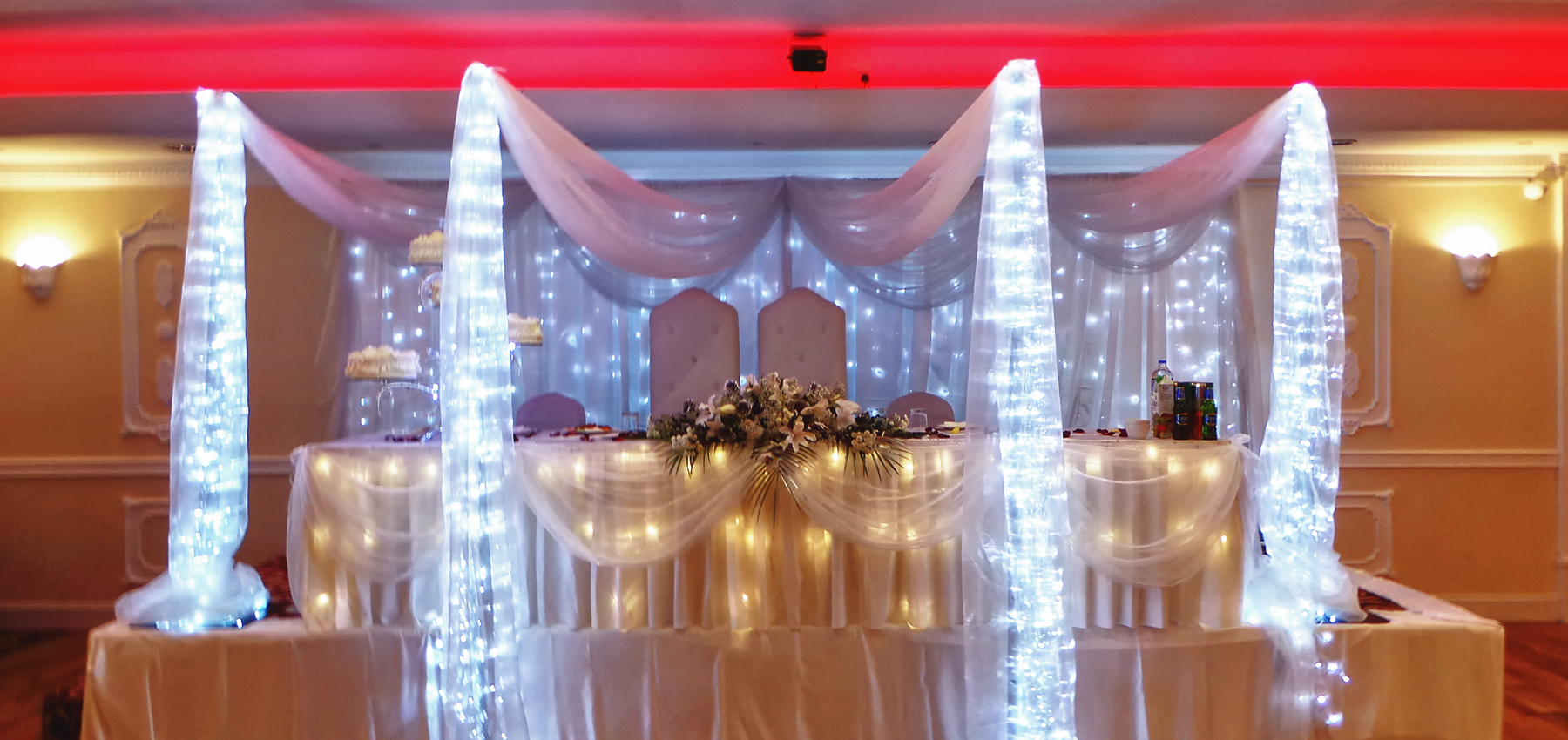 prince-and-princess-wedding-hall-slide04